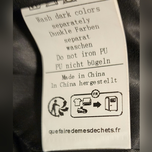 Paul Jones vest. Size Medium. Regular clothes or costume. Fall. Costume Vibes. - Picture 4 of 13